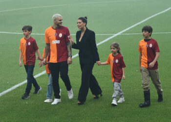 Galatasaray organized a signing ceremony for their new players at Rams Park Stadium in Istanbul , Turkey on July 30 , 2023. ( Photo by Seskimphoto ) Pictured: Mauro Icardi and his Family - Photo by Icon sport
