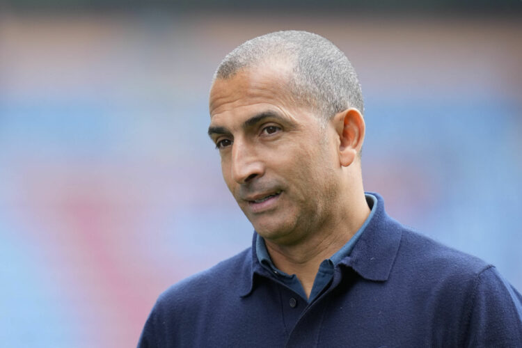 Sabri Lamouchi Manager of Cardiff City inspects the pitch before the Sky Bet Championship match Burnley vs Cardiff City at Turf Moor, Burnley, United Kingdom, 8th May 2023 (Photo by Steve Flynn/News Images) in Burnley, United Kingdom on 5/8/2023. (Photo by Steve Flynn/News Images/Sipa USA) - Photo by Icon sport