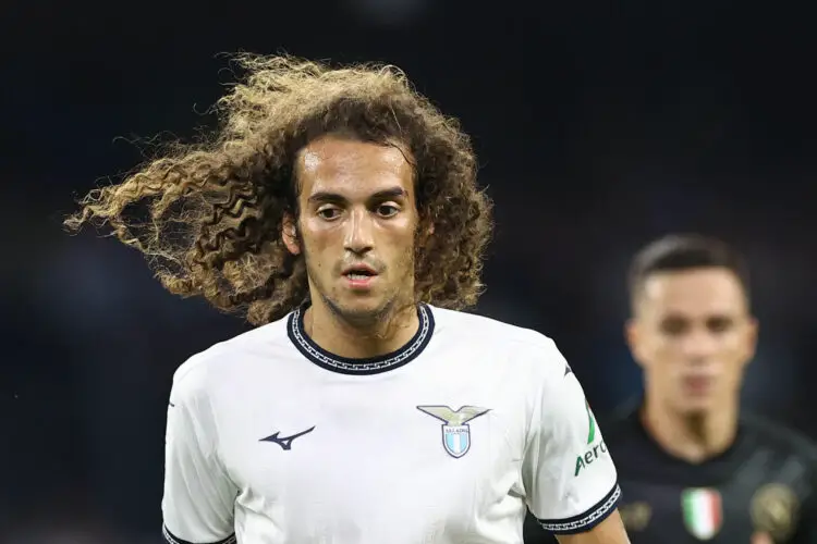 Naples, Italien, 02.09.2023: Matteo Guendouzi (SS Lazio) schaut waehrend des Spiels der Serie A zwischen SSC Napoli vs SS Lazio im Diego Armando Maradona Stadion am 02. September 2023 in Naples, Italien. (Foto von Matteo Ciambelli / DeFodi Images)Naples, Italy, 02.09.2023: Matteo Guendouzi (SS Lazio) looks on during the Serie A match between SSC Napoli vs SS Lazio at Diego Armando Maradona Stadium on September 2, 2023 in Naples, Italy. (Photo by Matteo Ciambelli / DeFodi Images) - Photo by Icon sport