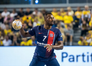 Sadou Ntanzi PSG Handball - Photo by Icon sport