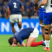 Antoine Dupont était abattu après sa blessure face à la Namibie lors du dernier match du XV de France. - Photo by Icon sport.