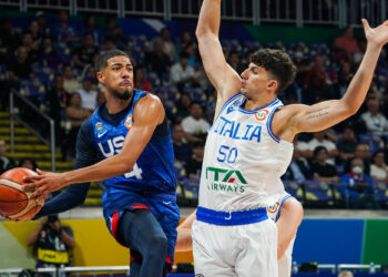 Tyrese HALIBURTON of USA
Gabriele PRODICA of Italy during the FIBA World Cup match between Italy and USA on 5 September 2023 at Mall of Asia in Manila, Philippines
(Photo by Pierre Molenac / Icon Sport)