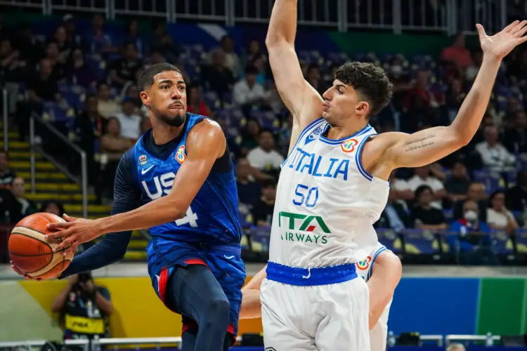 Tyrese HALIBURTON of USA
Gabriele PRODICA of Italy during the FIBA World Cup match between Italy and USA on 5 September 2023 at Mall of Asia in Manila, Philippines
(Photo by Pierre Molenac / Icon Sport)