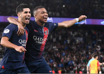 Marco ASENSIO et Kylian MBAPPE (psg)  (Photo by Philippe Lecoeur/FEP/Icon Sport)