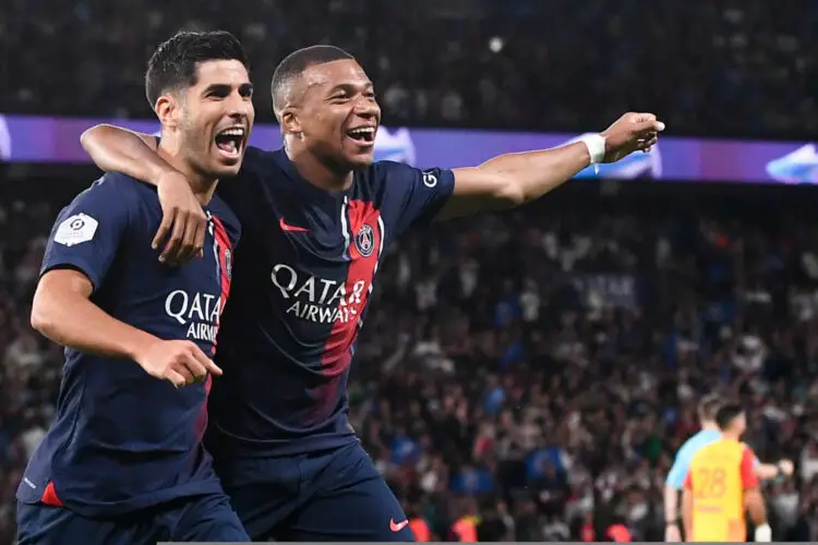 Marco ASENSIO et Kylian MBAPPE (psg)  (Photo by Philippe Lecoeur/FEP/Icon Sport)