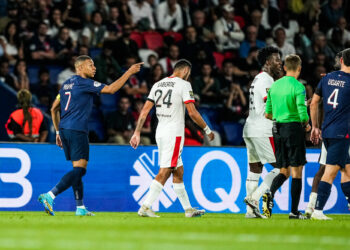 Kylian Mbappé énervé suite à la célébration de Terem Moffi sur son deuxième but. Photo by Hugo Pfeiffer/Icon Sport