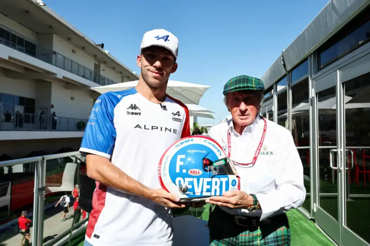 (L to R): Pierre Gasly (FRA) Alpine F1 Team with Jackie Stewart (GBR). 20.10.2023. Formula 1 World Championship, Rd 19, United States Grand Prix, Austin, Texas, USA, Qualifying Day - www.xpbimages.com, EMail: requests@xpbimages.com © Copyright: Moy / XPB Images - Photo by Icon sport