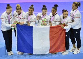 Les Françaises en bronze - BELGA PHOTO DIRK WAEM 


Photo by Icon Sport