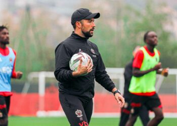 Francesco FARIOLI head coach of Nice during the training of OGC Nice on October 18, 2023 in Nice, France. (Photo by Jean-Marc Ponte/OGCNice/Icon Sport)