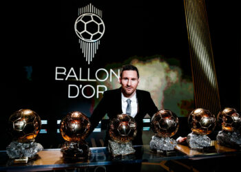 Lionel Messi devant ses Ballons d'or (Photo by Aurelien Morissard/Xinhua/Sipa USA/Icon Sport