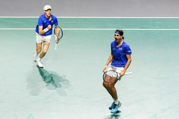 Italy's Jannik Sinner (left) and Lorenzo Sonego celebrate a point in their doubles match during the 2023 Davis Cup quarter-final match at the Palacio de Deportes Jose Maria Martin Carpena in Malaga, Spain. Picture date: Thursday November 23, 2023. - Photo by Icon sport