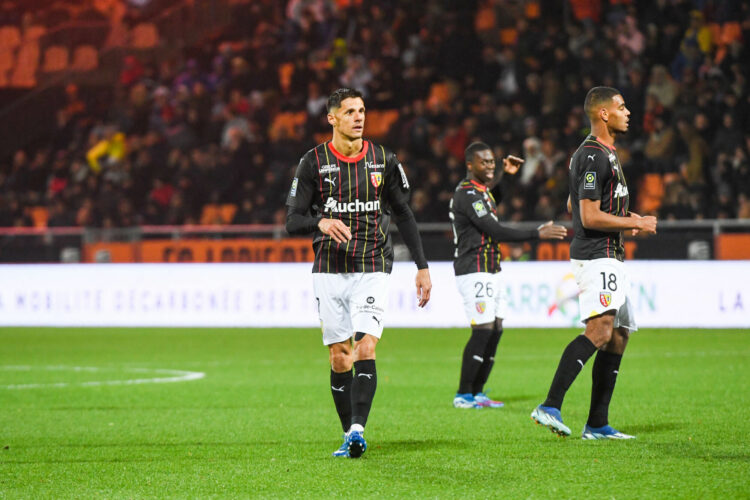 Florian SOTOCA of RC Lens during the Ligue 1 Uber Eats match between Football Club de Lorient and Racing Club de Lens at Stade du Moustoir on November 4, 2023 in Lorient, France. (Photo by Daniel Derajinski/Icon Sport)