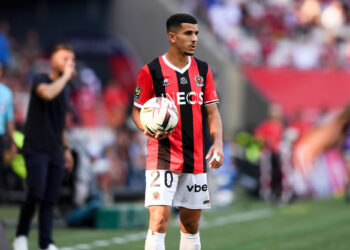 20 Youcef ATAL (ogcn) during the Ligue 1 Uber Eats match between Olympique Gymnaste Club Nice and Stade Brestois 29 at Allianz Riviera on October 1, 2023 in Nice, France. (Photo by Philippe Lecoeur/FEP/Icon Sport)
