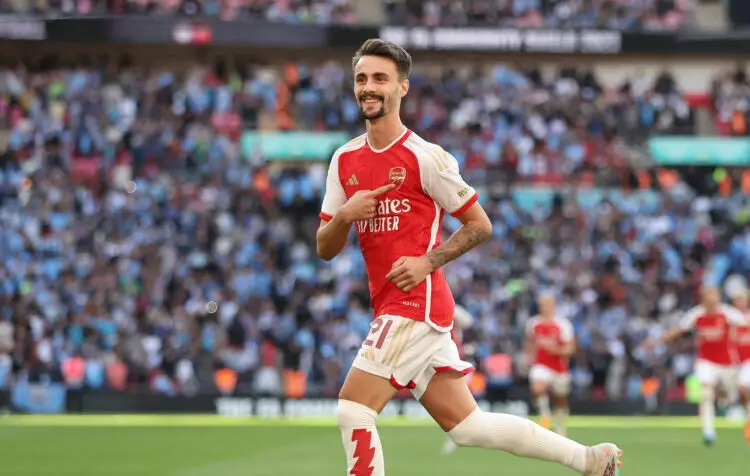 London, England, 6th August 2023. Fábio Vieira of Arsenal celebrates after he scores the winning penalty during he shootout during the The FA Community Shield match at Wembley Stadium, London. Picture credit should read: Paul Terry / Sportimage - Photo by Icon sport