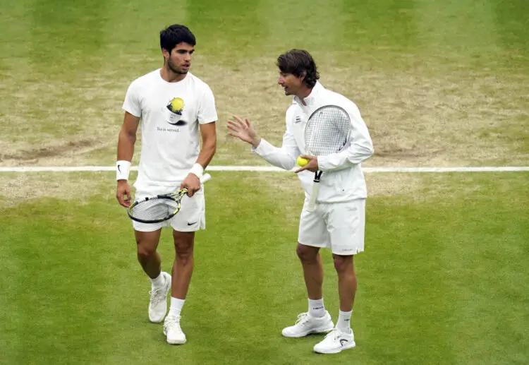 Carlos Alcaraz (à gauche) et Juan Carlos Ferrero (à droite) - Photo by Icon sport.