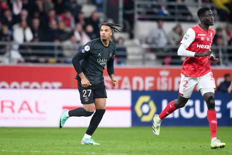 Cher NDOUR of PSG during the Ligue 1 Uber Eats match between Reims and PSG at Stade Auguste Delaune on November 11, 2023 in Reims, France. (Photo by Philippe Lecoeur/FEP/Icon Sport)
