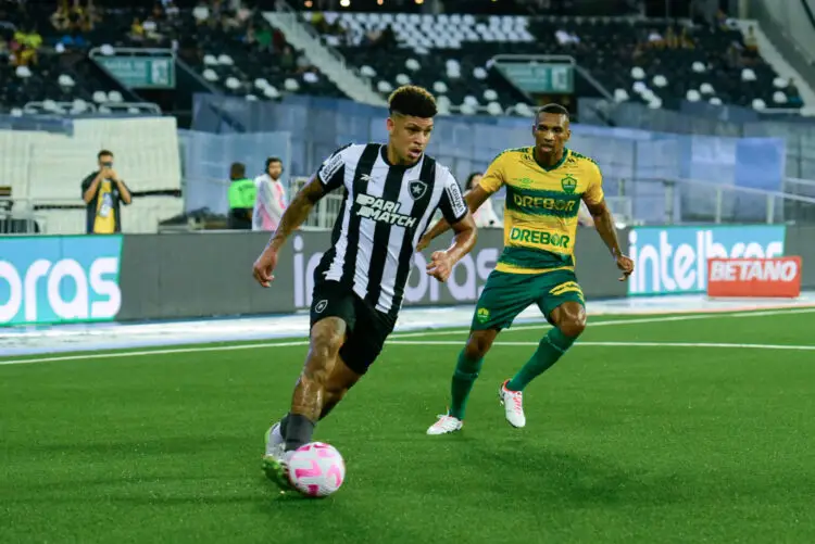 RIO DE JANEIRO, RJ - 29.10.2023: BOTAFOGO RJ X CUIABÁ - Botafogo and Cuiabá face each other at the Nilton Santos stadium this Sunday (29) at 8:00 pm (Brasília time), a match valid for the 30th round of the Brazilian Championship. (Photo: Carlos Santtos/Fotoarena/Sipa USA) - Photo by Icon sport