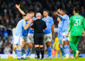 Les joueurs de Manchester City étaient fous de rage après la décision de Simon Hooper en fin de match ce weekend en Premier League. - Photo by Icon sport..