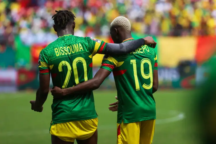 Yves Bissouma of Mali and Moussa Djenepo of Mali during the 2021 Africa Cup of Nations Afcon Finals football match between Gambia and Mali at Limbe Stadium in Limbe, Cameroon on 16 January 2022 ©Fareed Kotb/Sports Inc - Photo by Icon sport