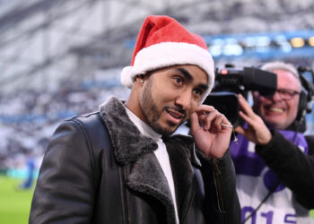 Dimitri PAYET during the Ligue 1 Uber Eats match between Olympique de Marseille and Clermont Foot 63 at Orange Velodrome on December 17, 2023 in Marseille, France. (Photo by Philippe Lecoeur/FEP/Icon Sport)