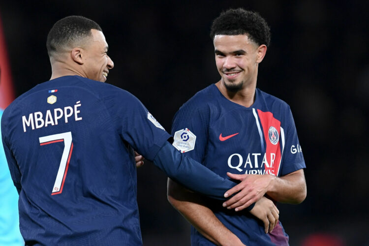 Kylian Mbappé et Warren Zaïre-Emery
(Photo by Philippe Lecoeur/FEP/Icon Sport)