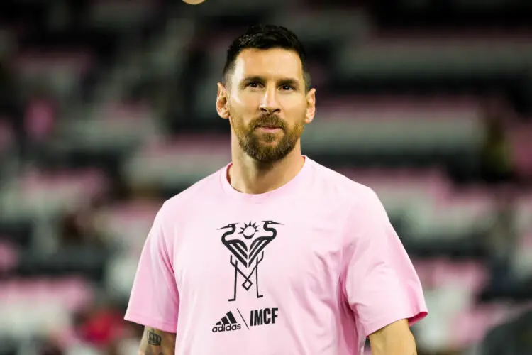 Nov 10, 2023; Lauderdale, FL, USA; Inter Miami forward Lionel Messi (10) arrives at the stadium before the game against New York City at DRV PNK Stadium. Mandatory Credit: Sam Navarro-USA TODAY Sports/Sipa USA - Photo by Icon sport