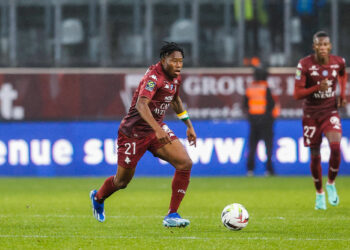 Jean N'GUESSAN of Metz during the Ligue 1 Uber Eats match between Football Club de Metz and Football Club de Nantes at Stade Saint-Symphorien on November 12, 2023 in Metz, France. (Photo by Loic Baratoux/FEP/Icon Sport)