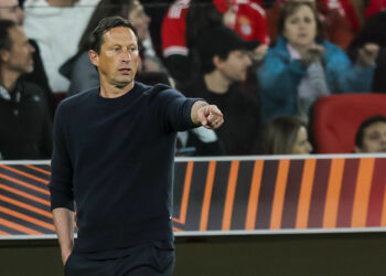 Lisbon, 02/15/2024 - Sport Lisboa e Benfica hosted Toulouse Football Club this evening at the Estádio da Luz, in Lisbon, in the match counting for the Play-Off / 1st Leg of the Europa League 2023/24. Roger Schmidt (Gerardo Santos / Global Imagens) - Photo by Icon Sport