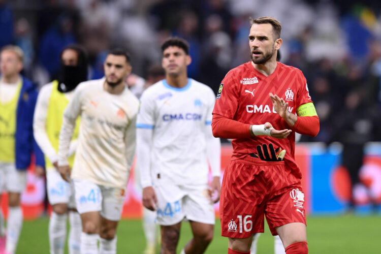 16 Pau LOPEZ (om) during the Ligue 1 Uber Eats match between Olympique de Marseille and Football Club de Metz at Oragne Velodrome, Marseille on February 9, 2024 in Marseille, France. (Photo by Philippe Lecoeur/FEP/Icon Sport)