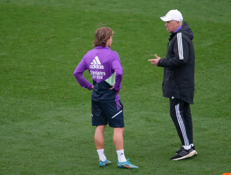 Luka Modric et Carlo Ancelotti
(Photo by Icon Sport)