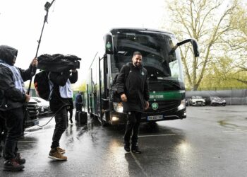07 Ryad BOUDEBOUZ (asse) during the Ligue 1 Uber Eats match between Saint-Etienne and Monaco at Stade Geoffroy-Guichard on April 23, 2022 in Saint-Etienne, France. (Photo by Christophe Saidi/FEP/Icon Sport) - Photo by Icon sport