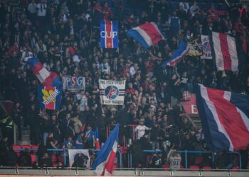 Collectif Ultras Paris
(Photo by Anthony Dibon/Icon Sport)