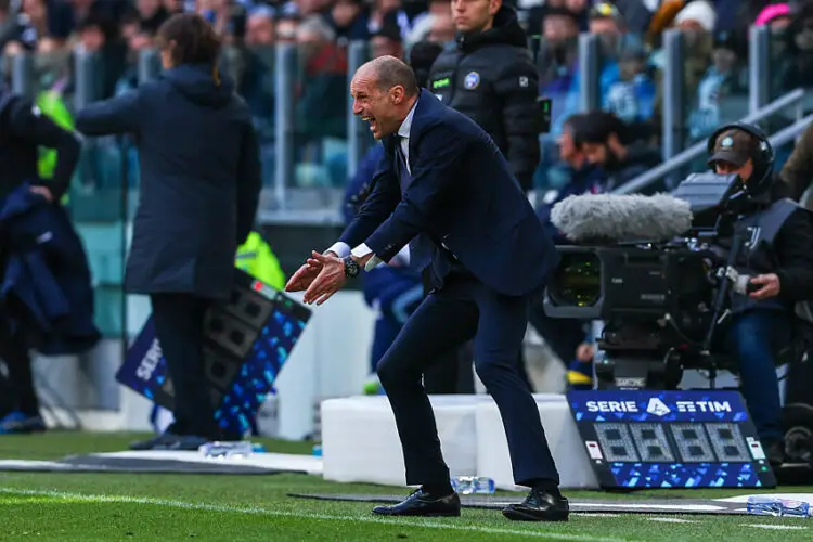 Massimiliano Allegri Head Coach of Juventus FC shouts to his players during Serie A 2023/24 football match between Juventus FC and Frosinone Calcio at Allianz Stadium. Final scores; Juventus 3 | 2 Frosinone. (Photo by Fabrizio Carabelli / SOPA Images/Sipa USA) - Photo by Icon Sport   - Photo by Icon Sport