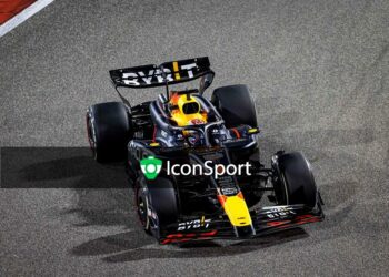 BAHRAIN - Max Verstappen (Red Bull Racing) during the Bahrain Grand Prix. ANP REMKO DE WAAL   - Photo by Icon Sport