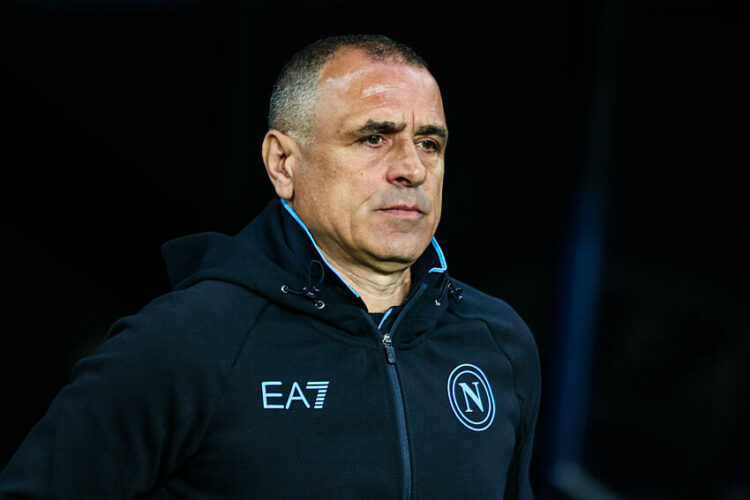 Francesco Calzona coach of SSC Napoli during the UEFA Champions League Round of 16 match between FC Barcelona v SSC Napoli at Estadi Olimpic Lluis Companys in Barcelona, Spain, on March 12th, 2024.  (Photo by Xavi Bonilla/DeFodi Images)   Photo by Icon Sport   - Photo by Icon Sport