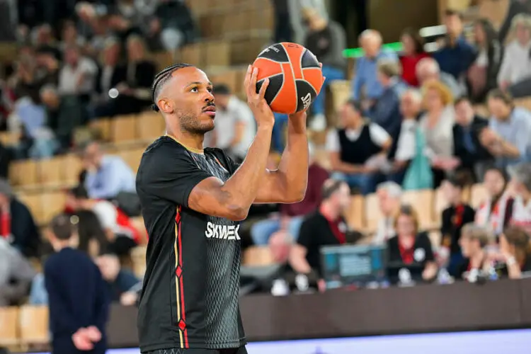 Monaco player #4 Jaron Blossomgame seen in action during the Turkish Airlines EuroLeague match between Monaco and Milan at Salle Gaston Medecin. Final score; Monaco 80:98 Milan. (Photo by Laurent Coust / SOPA Images/Sipa USA) Photo by Icon sport   - Photo by Icon Sport