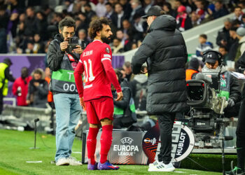 Jurgen KLOPP coach of Liverpool FC and Mohamed SALAH of Liverpool FC during the UEFA Europa League groupe E match between Toulouse Football Club and Liverpool Football Club at Stadium de Toulouse on November 9, 2023 in Toulouse, France. (Photo by Pierre Costabadie/Icon Sport)   - Photo by Icon Sport