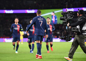 07 Kylian MBAPPE (psg) during the Ligue 1 Uber Eats match between Paris Saint-Germain Football and Football Club de Metz at Parc des Princes on December 20, 2023 in Paris, France. (Photo by Philippe Lecoeur/FEP/Icon Sport)   - Photo by Icon Sport