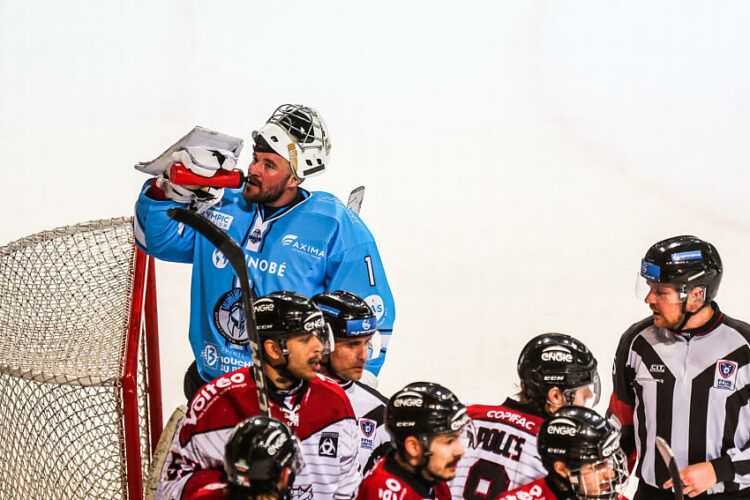 Marek CILIAK of Marseille during the Play-offs Synerglace Ligue Magnus match between Marseille Hockey Club v Boxers de Bordeaux on March 12, 2024 in Marseille, France. (Photo by Johnny Fidelin/Icon Sport)   - Photo by Icon Sport