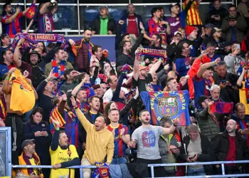 Fans du Barça au Parc des Princes - Photo by Icon Sport