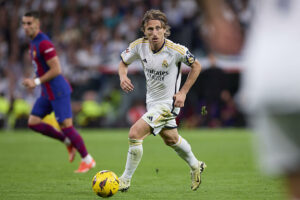 Real Madrid : Modric voudrait poursuivre l’aventure