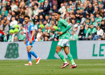 29 Aimen MOUEFFEK (asse) during the Ligue 2 BKT match between Saint-Etienne and Caen at Stade Geoffroy-Guichard on April 27, 2024 in Saint-Etienne, France.(Photo by Loic Baratoux/FEP/Icon Sport)   - Photo by Icon Sport