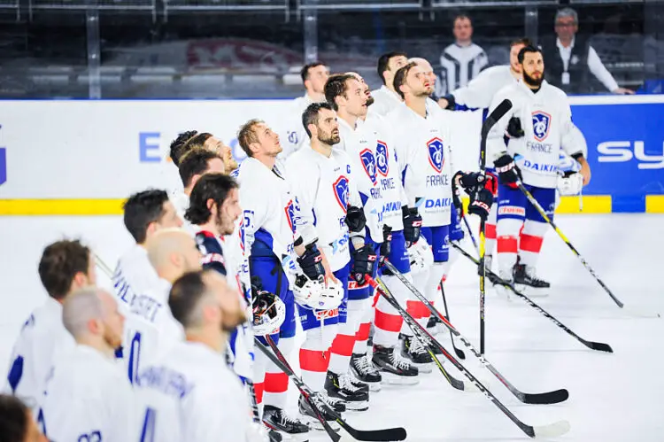 Team of France during the national anthem after the International Friendly Ice Hockey match between France and Italy on May 3, 2019 in Cergy-Pontoise, France. (Photo by Sandra Ruhaut/Icon Sport)   - Photo by Icon Sport