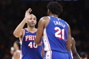 NBA : Joel EmbiId veut que Nicolas Batum reste à Philadelphie !