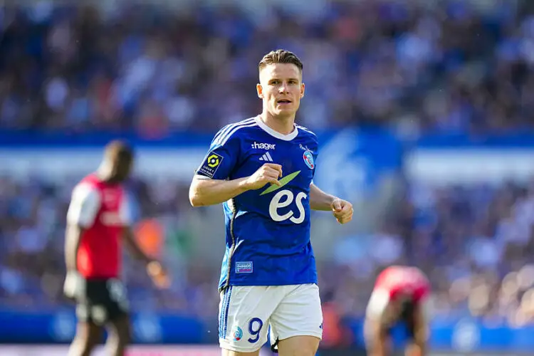 Kevin GAMEIRO RC Strasbourg) - Photo by Icon Sport