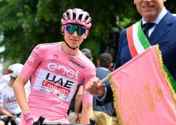 09-05-2024 Giro D'italia; Tappa 06 Torre Del Lago Puccini - Rapolano Terme; 2024, Uae Team Emirates; Pogacar, Tadej; Torre Del Lago Puccini;   - Photo by Icon Sport