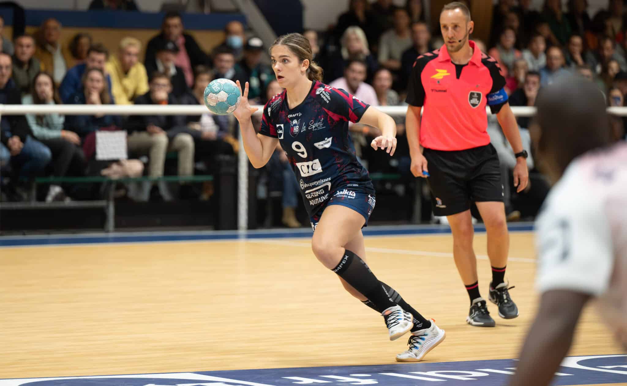 Mondial de Handball U20 Les Bleuettes s'imposent contre le Danemark et filent en finale Sport.fr