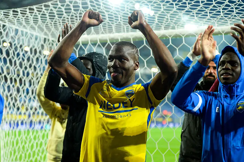 Officiel : Pogba se trouve un nouveau club