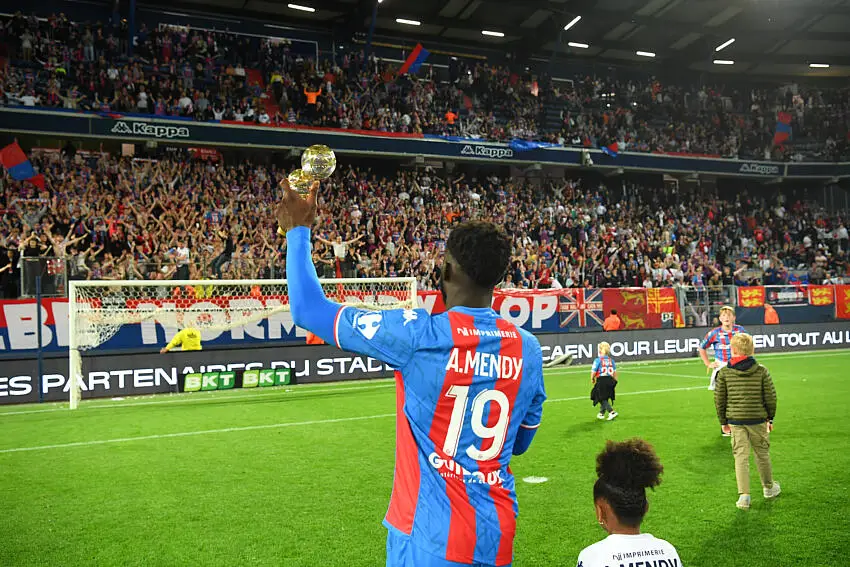 Ce serial buteur du SM Caen pourrait partir à&