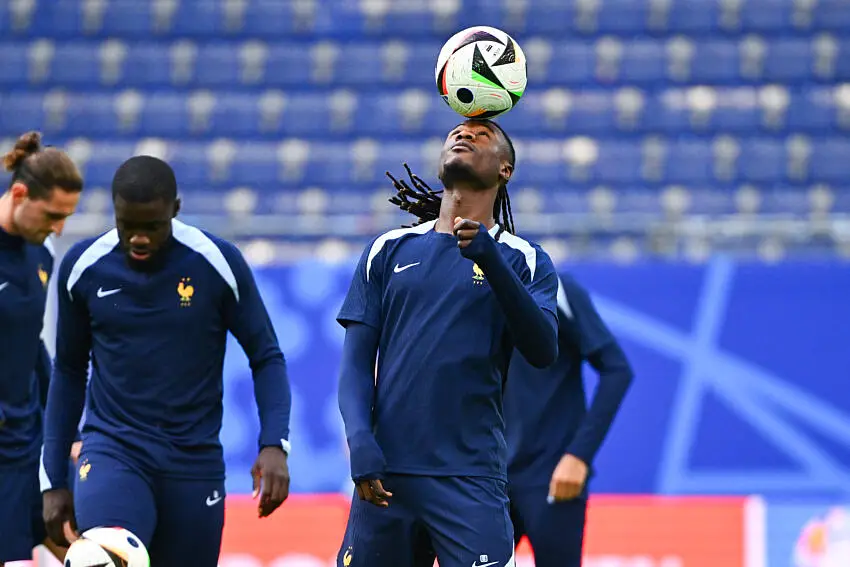 Portugal - France : Camavinga finalement dans le 11, Thuram sur le banc